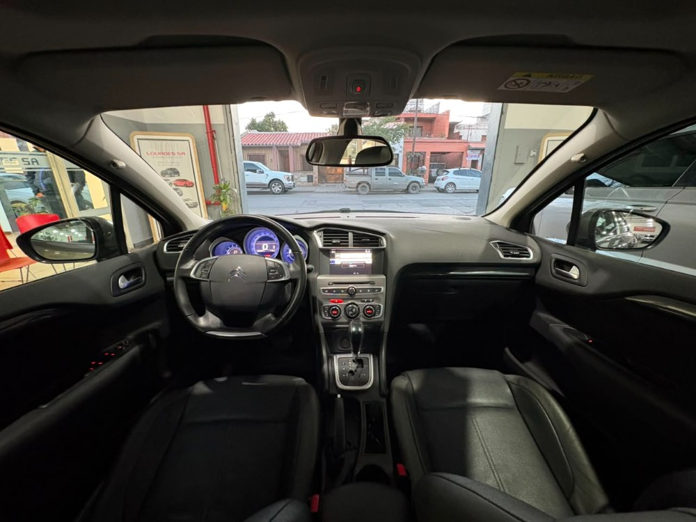 Citroën C4 Lounge SHINE AT6 — foto 4